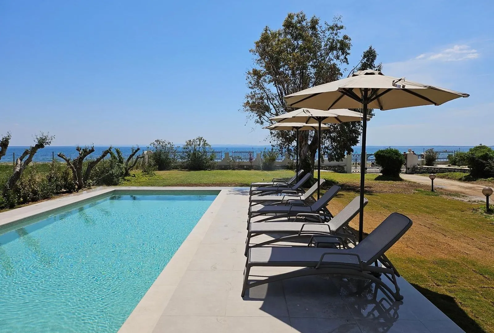 Windmill Villa Kalyves Polygyrou 0*,  ギリシャ
